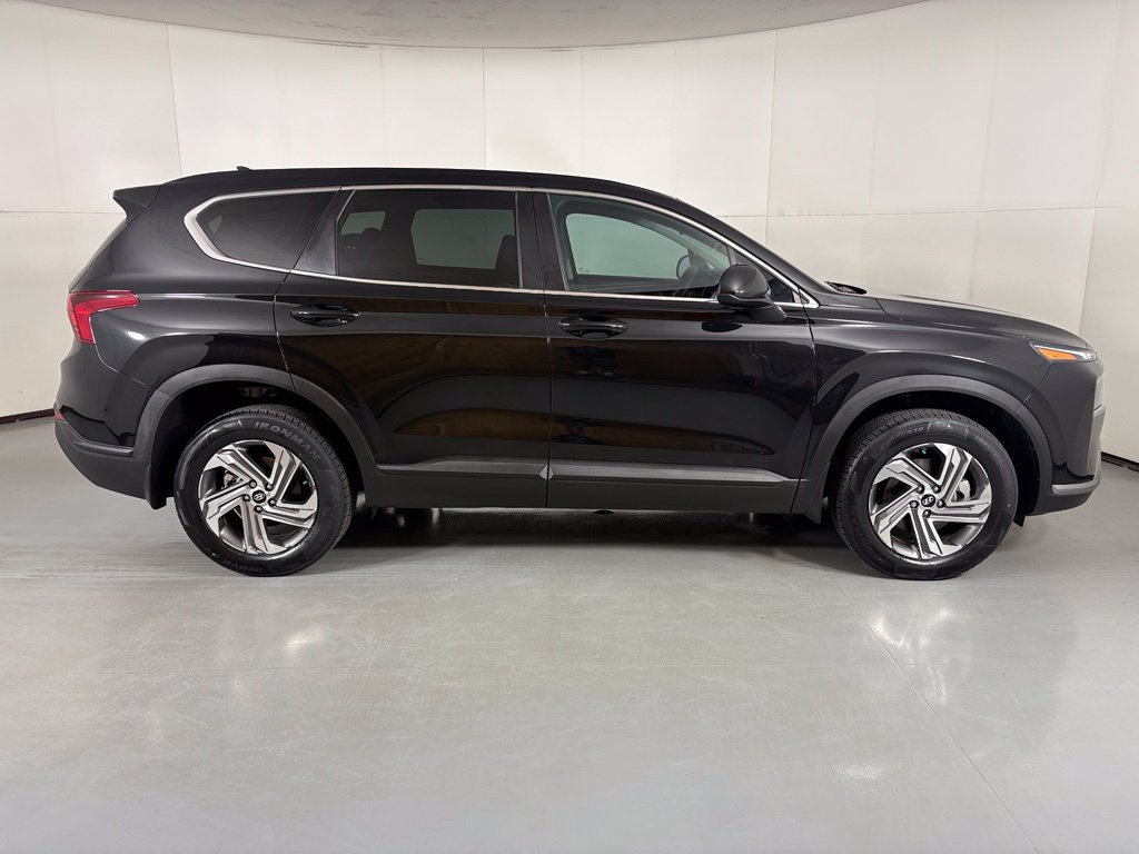 Used 2023 Hyundai Santa Fe SE AWD/4WD image 9