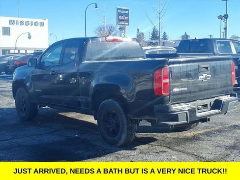 Used 2015 Chevrolet Colorado W/T image 8