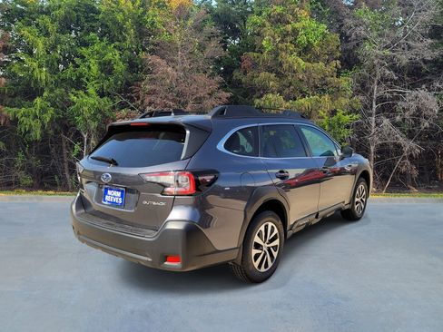 Certified 2024 Subaru Outback Premium w/ Popular Package #1A AWD/4WD image 17