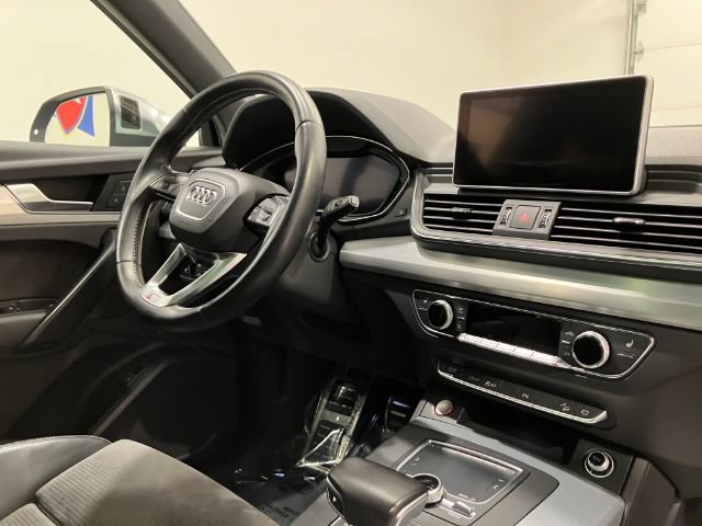 Used 2018 Audi SQ5 Premium Plus AWD/4WD image 57