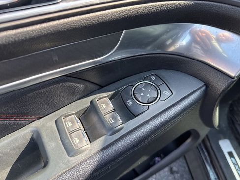 Used 2018 Ford Explorer Sport AWD/4WD image 15