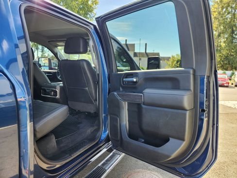 Used 2020 Chevrolet Silverado 2500 LTZ w/ LTZ Plus Package image 53