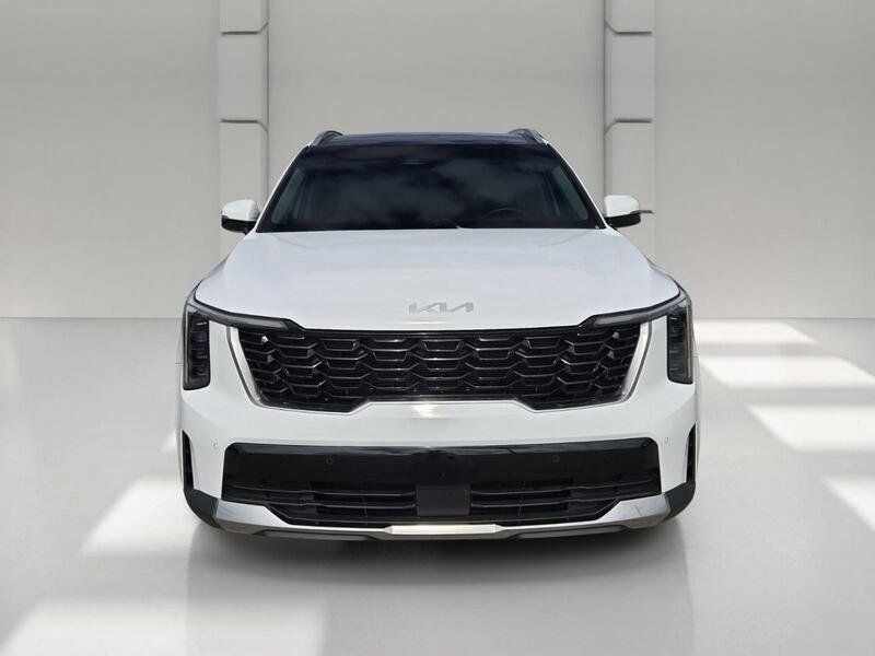 Used 2024 Kia Sorento S w/ Panoramic Sunroof Package FWD image 8