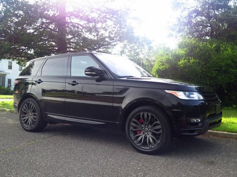 Used 2017 Land Rover Range Rover Sport HSE Dynamic AWD/4WD image 6