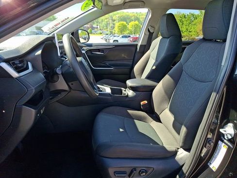 Certified 2024 Toyota RAV4 XLE AWD/4WD image 13