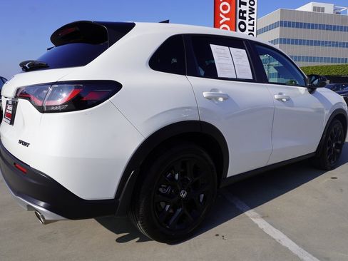 Used 2023 Honda HR-V Sport image 7