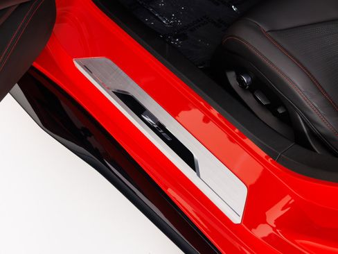 Used 2023 Chevrolet Corvette Z06 w/ Stealth Interior Trim Package RWD image 32