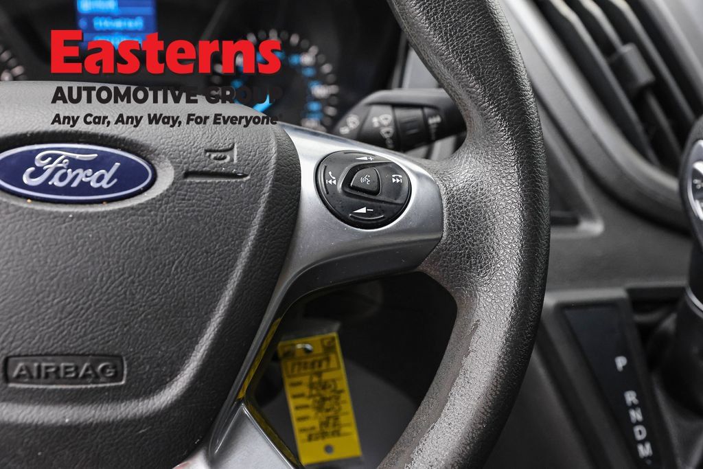 Used 2019 Ford Transit 250 130 Low Roof RWD image 15