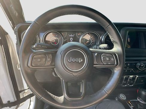 Used 2022 Jeep Wrangler Unlimited Sport image 11