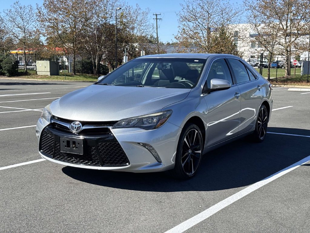 Used 2017 Toyota Camry XSE FWD image 20