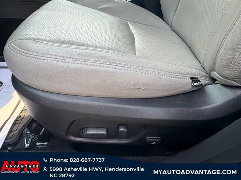 Used 2017 Subaru Forester 2.5i Premium w/ All-Weather Package AWD/4WD image 25