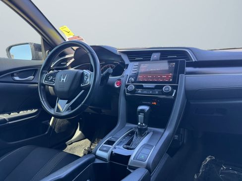 Used 2020 Honda Civic Sport image 14