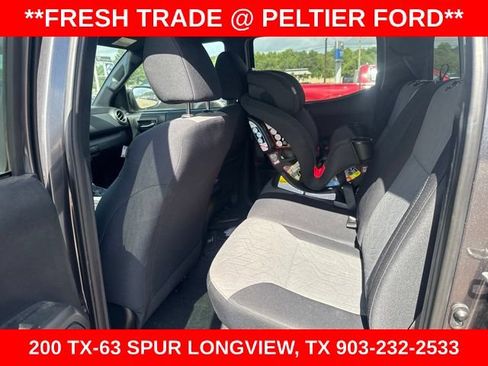 Used 2020 Toyota Tacoma TRD Sport AWD/4WD image 9
