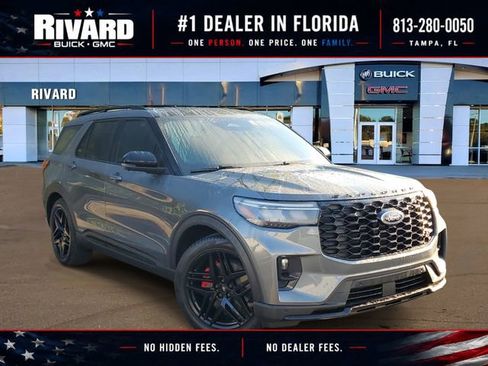Used 2025 Ford Explorer ST RWD image 1