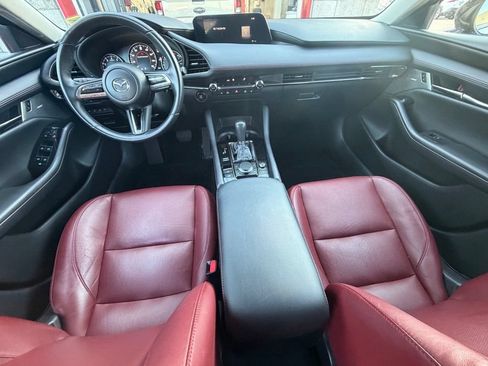 Used 2023 MAZDA MAZDA3 s FWD image 11
