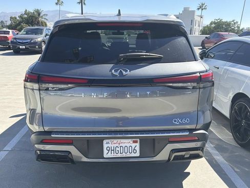 Used 2023 INFINITI QX60 Luxe w/ Cargo Package FWD image 11