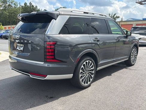 New 2026 Hyundai Palisade Calligraphy FWD image 6