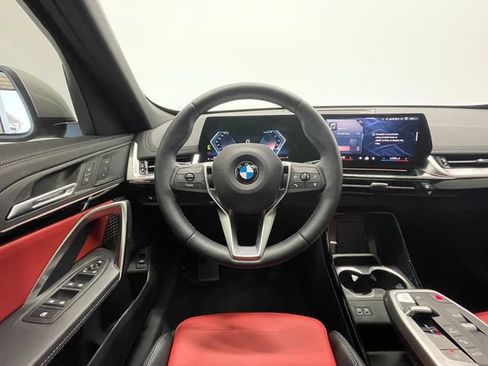 Used 2025 BMW X1 xDrive28i w/ Convenience Package AWD/4WD image 22