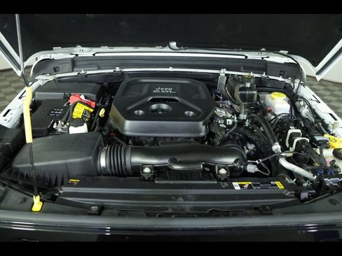 Used 2021 Jeep Wrangler Unlimited Sport image 16