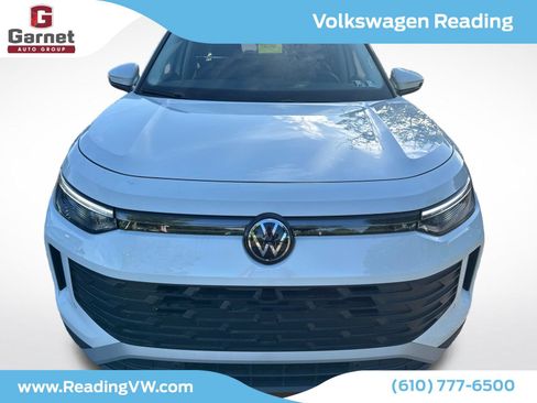 Used 2026 Volkswagen Tiguan SE AWD/4WD image 8