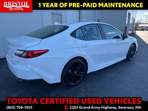 Certified 2025 Toyota Camry SE image 5
