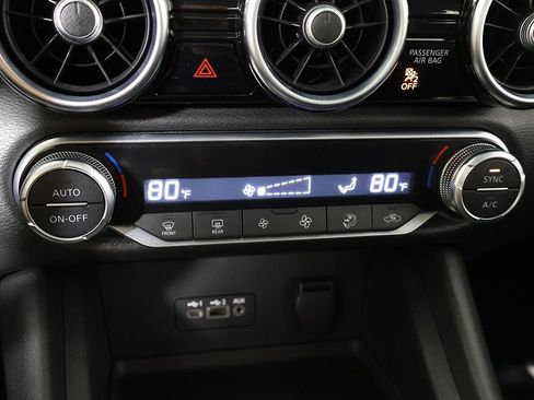 Used 2021 Nissan Sentra SV w/ Trunk Package image 43