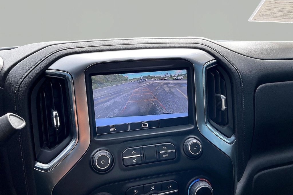 Used 2022 Chevrolet Silverado 1500 LT Trail Boss w/ Convenience Package II AWD/4WD image 17