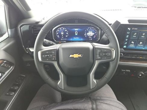 New 2026 Chevrolet Silverado 1500 LT w/ Z71 Off-Road Package image 25
