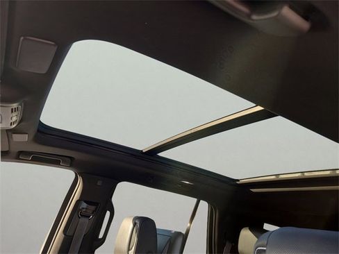 Used 2023 Cadillac Escalade Sport image 28