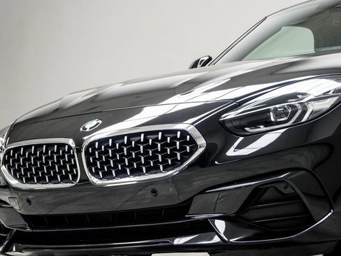 Used 2019 BMW Z4 sDrive30i w/ Premium Package image 6