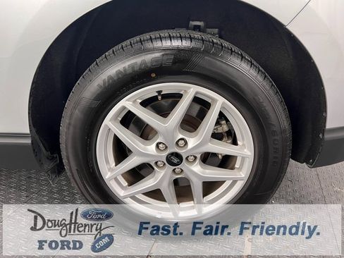 Used 2023 Ford Edge SEL image 22