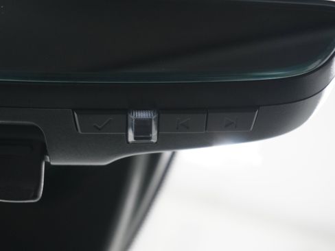 Used 2022 Chevrolet Silverado 2500 LTZ w/ LTZ Plus Package image 23