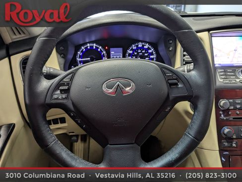 Used 2017 INFINITI QX50 Base w/ Premium Plus Package image 21