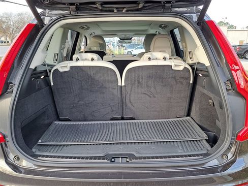 Used 2024 Volvo XC90 B5 Plus w/ Protection Package image 30