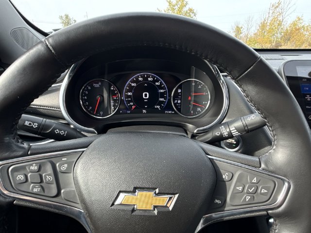 Certified 2019 Chevrolet Malibu Premier w/ Sun and Wheel Package FWD image 11