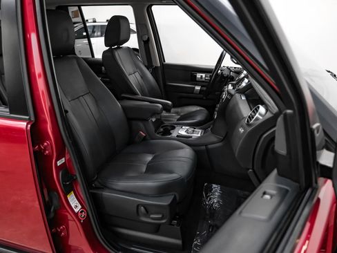 Used 2016 Land Rover LR4 HSE Silver Edition image 28