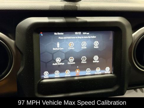 Used 2022 Jeep Wrangler Willys image 36