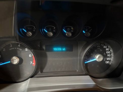 Used 2015 Ford F250 XL w/ XL Value Package AWD/4WD image 14