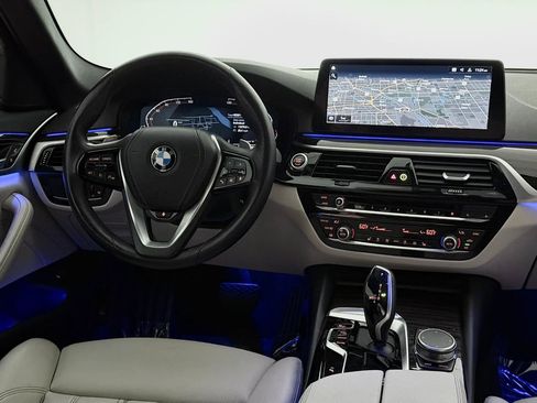 Used 2023 BMW 540i xDrive w/ Convenience Package AWD/4WD image 29