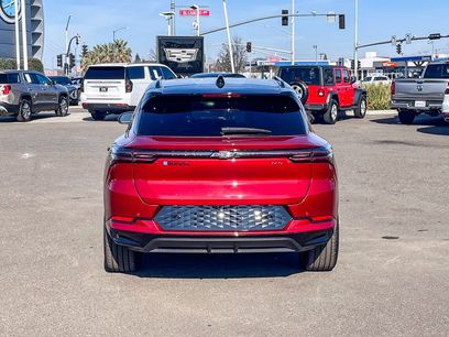 New 2026 Chevrolet Equinox EV RS
