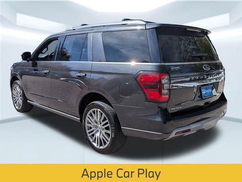 Used 2023 Ford Expedition Limited image 4