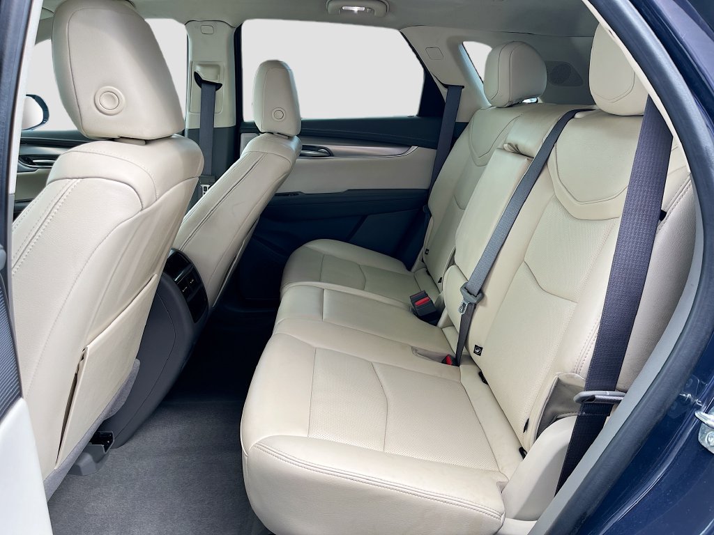 Used 2024 Cadillac XT5 Premium Luxury AWD/4WD image 26