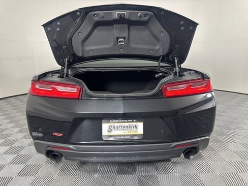 Used 2017 Chevrolet Camaro LT image 13
