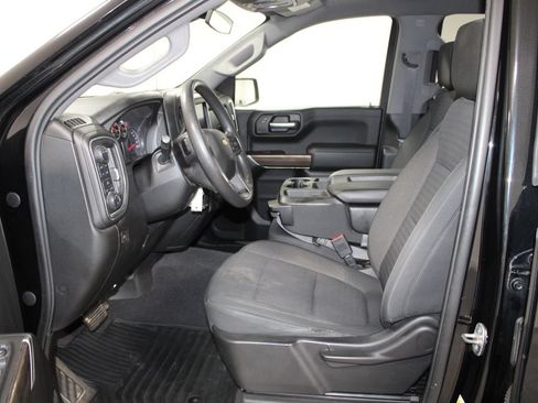 Used 2020 Chevrolet Silverado 1500 LT AWD/4WD image 23