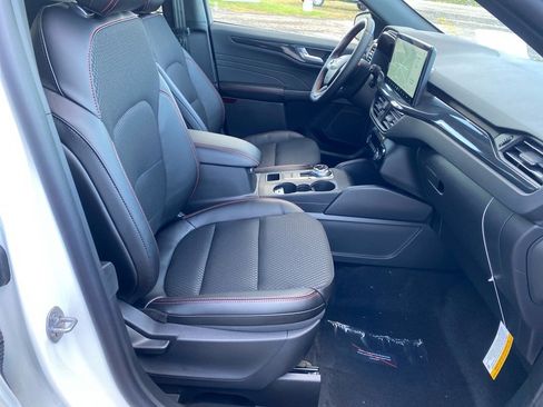 New 2025 Ford Escape ST-Line w/ Tech Pack #1 image 16