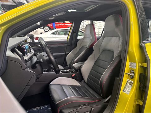 Used 2022 Volkswagen GTI Autobahn FWD image 24