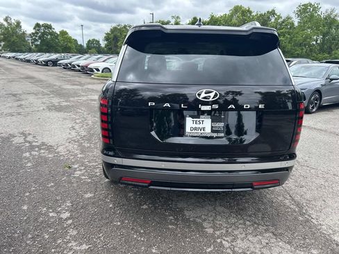 New 2026 Hyundai Palisade Limited FWD image 6