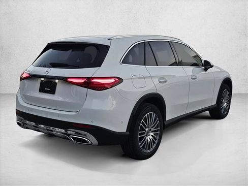 New 2026 Mercedes-Benz GLC 300 image 2