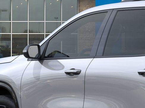 New 2026 Chevrolet Traverse RS w/ LPO, Floor Liner Package image 12