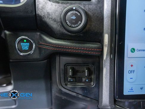 Used 2023 Ford Expedition Max Limited AWD/4WD image 18